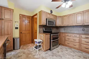 3211 Ridgewood Ave, Ashtabula, OH 44004 - Photo 6