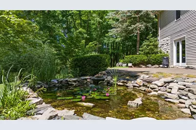 11625 Regent Park Drive, Chardon, OH 44024 - Photo 48