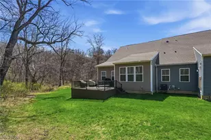 1581 Mud Brook Ct, Akron, OH 44313 - Photo 30
