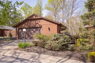 18175 Trailside Place, Strongsville, OH 44136 - Photo 1