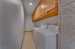 4576 Alderwood Dr, Canfield, OH 44406 - Photo 18
