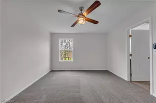23219 Bennington Hamlet Cir, Euclid, OH 44123 - Photo 20