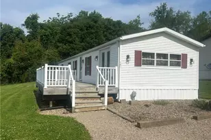 495 S Pleasant Grove Cir, Zanesville, OH 43701 - Photo 1