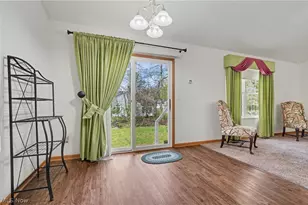 445 E Reserve Dr, Cuyahoga Falls, OH 44223 - Photo 18
