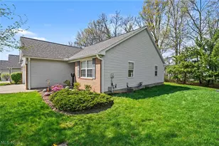 445 E Reserve Dr, Cuyahoga Falls, OH 44223 - Photo 42