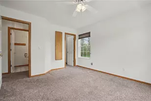 445 E Reserve Dr, Cuyahoga Falls, OH 44223 - Photo 26