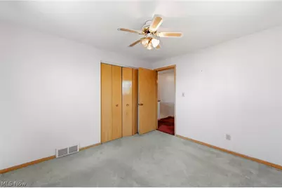 8230 Reed Avenue, Garfield Heights, OH 44125 - Photo 16