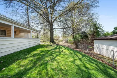 8230 Reed Avenue, Garfield Heights, OH 44125 - Photo 48