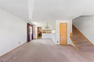 8230 Reed Ave, Garfield Heights, OH 44125 - Photo 32