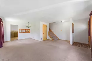 8230 Reed Ave, Garfield Heights, OH 44125 - Photo 34