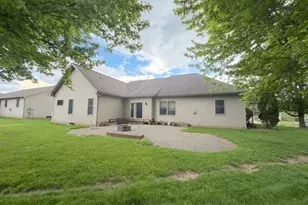 611 Parkdale Dr, Dover, OH 44622 - Photo 34