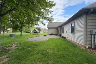 611 Parkdale Dr, Dover, OH 44622 - Photo 36