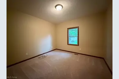 611 Parkdale Drive, Dover, OH 44622 - Photo 22