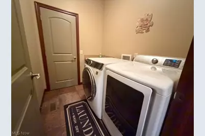 611 Parkdale Drive, Dover, OH 44622 - Photo 24