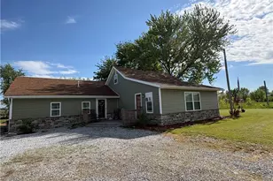 44017 State Route 162, Wellington, OH 44090 - Photo 2
