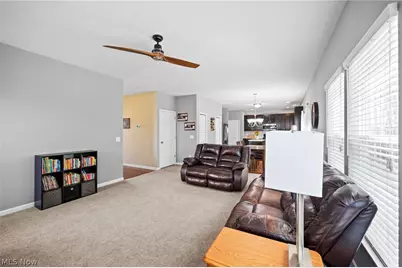 38410 Loman Court, North Ridgeville, OH 44039 - Photo 12