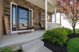 38410 Loman Ct, North Ridgeville, OH 44039 - Photo 4
