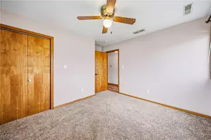 1584 Hemlock Dr, Ashtabula, OH 44004 - Photo 38