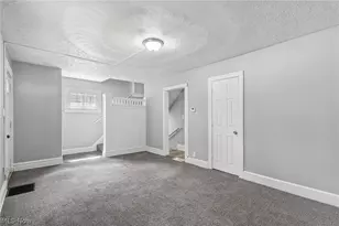 600 Grace Ave, Akron, OH 44320 - Photo 8