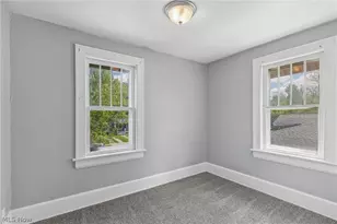 600 Grace Ave, Akron, OH 44320 - Photo 18