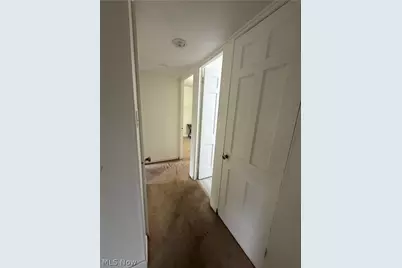 23340 Williams Avenue, Euclid, OH 44123 - Photo 24