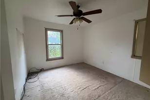 23340 Williams Ave, Euclid, OH 44123 - Photo 22