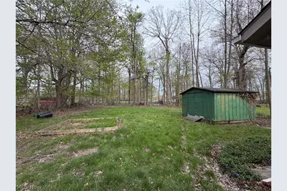 23340 Williams Avenue, Euclid, OH 44123 - Photo 6