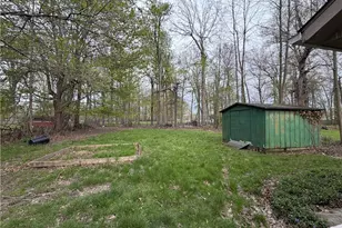 23340 Williams Ave, Euclid, OH 44123 - Photo 6