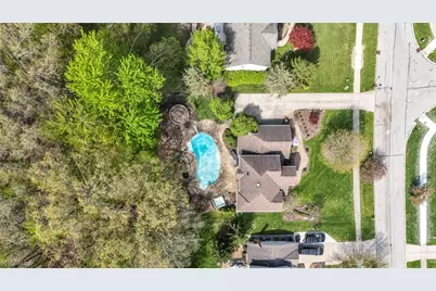 3640 Parson Pond Circle, Westlake, OH 44145 - Photo 4