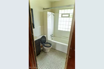 557 Sunshine Avenue, Youngstown, OH 44505 - Photo 20