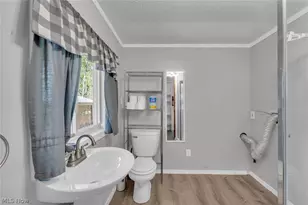 124 Bennett St, Wellington, OH 44090 - Photo 26