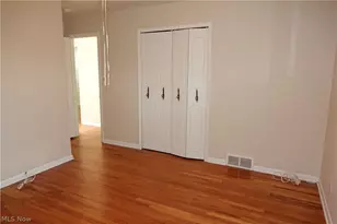 1661 Chelmsford Rd, Mayfield Heights, OH 44124 - Photo 16
