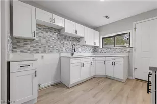 27182 Oriole Ave, Euclid, OH 44132 - Photo 12