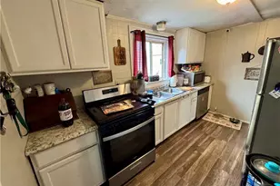 423 7th St, Fairport Harbor, OH 44077 - Photo 30