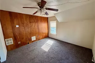 423 7th St, Fairport Harbor, OH 44077 - Photo 14