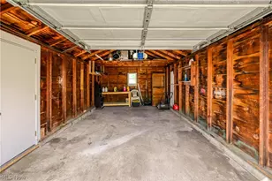 1323 29th St NE, Canton, OH 44714 - Photo 4