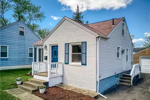 1323 29th St NE, Canton, OH 44714 - Photo 2