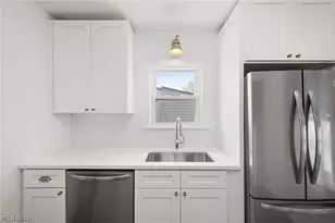 4521 Telhurst Rd, South Euclid, OH 44121 - Photo 12