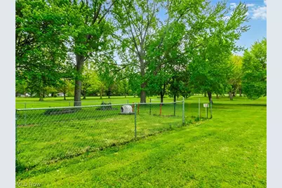7386 Lake Road, Madison, OH 44057 - Photo 14