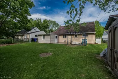 2912 Prange Drive, Cuyahoga Falls, OH 44223 - Photo 22