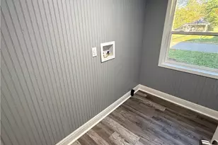 3687 Franklin Ave, Hubbard, OH 44425 - Photo 10