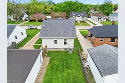 4044 W 223rd Street, Fairview Park, OH 44126 - Photo 34