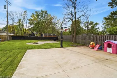 4044 W 223rd Street, Fairview Park, OH 44126 - Photo 30