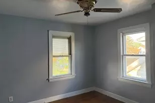 10305 S Highland Ave, Garfield Heights, OH 44125 - Photo 10