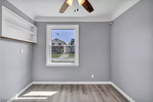 11109 Langton Ave, Garfield Heights, OH 44125 - Photo 6