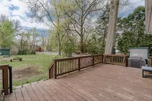 5268 Edenhurst Rd, Lyndhurst, OH 44124 - Photo 30