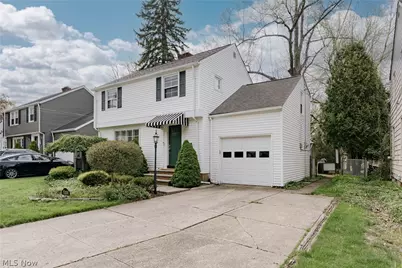 5268 Edenhurst Road, Lyndhurst, OH 44124 - Photo 2