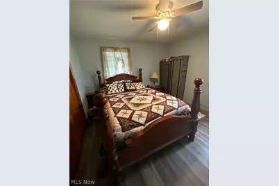 525 W Omar Street, Struthers, OH 44471 - Photo 14