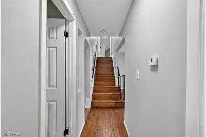 303 S Green Road, South Euclid, OH 44121 - Photo 12