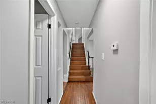 303 S Green Rd, South Euclid, OH 44121 - Photo 12